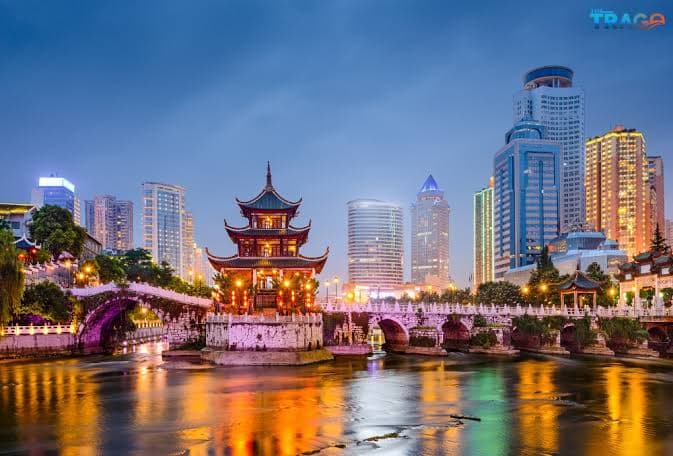 China: Discover a World of Ancient Wonders, Modern Cities, and Breathtaking Landscapes